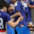 'Čistite i kod kuće'- poruka japanskim navijačima koji su kupili smeće na Mundijalu
