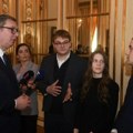 "Oni su ponos Srbije, spremni su da pomognu svojim znanjem" Predsednik Vučić u Parizu sa članovima Srpskog nuklearnog…