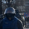 Maskiran i naoružan automatskom puškom opljačkao kazino u Severnoj Makedoniji