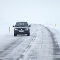 Opasni uslovi vožnje na putevima istočne Srbije: Vidljivost mestimično i do 50 metara