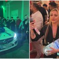 Zlatne minđuše, ruke pune evrića... Slavljenik dobio poklon vredan desetine hiljade evra, a folkerku častili nečijom godišnjom…