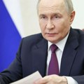 Opasno Putin potpisao sporan zakon: Sada može da upotrebi vojsku za zaštitu ruskih građana u inostranstvu
