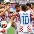 Sučić: Rekao sam Modriću posle meča da igra kao da mu je 20 Ovo su svi parovi i termini 1/16 finala Kolumbija poslala Portugal…
