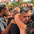 Sahranjen otac Bore Santane Ispraćen uz violinu: "Oprosti nam ako smo pogrešili"