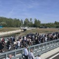 (VIDEO) Stiglo 28 kilometara Dunavskog koridora, stigli i organizovani autobusi na svečano otvaranje