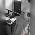 Crnogorska policija: Osumnjičeni za trostruko ubistvo u Dalilovgradu opkoljen kod Herceg Novog