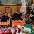 Indonezija: Dve hiljade učenika i nastavnika otrovano hranom