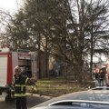 Tri automobila stradala u požaru u Beogradu: Sumnja se na namerno paljenje