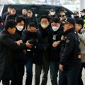 Južnokorejski opozicioni lider uboden u vrat, uhapšen napadač