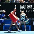 Ukrajinka odbila da se rukuje sa protivnicom! Pobedila i nije ni pogledala drugu teniserku, samo se okrenula ka sudiji (video)