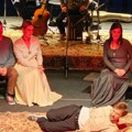 Predstava zaječarskog teatra „Čehovljeva soba, sezona prva“ oduševila sinoć publiku u Kragujevcu