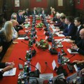 Oglasila se NBS Počeli razgovori misije Međunarodnog monetarnog fonda sa delegacijom Srbije (foto)