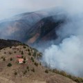 Alarmantno stanje kod Uvca, požar se širi: Vatra zahvatila 100 hektara, nepristupačan teren otežava gašenje