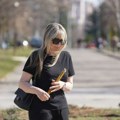 Devet dana od smrti Saše Popovića: Suzana došla na Bežanijsko groblje, nema od bola, evo ko je sa njom