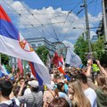 Prvomajski protest u Beogradu: Ispred Vlade Srbije skup sindikata i studenata u blokadi
