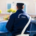 Žena (52) uhapšena zbog dečije pornografije! Majka prodavala ćerkine (10) gole fotografije muškarcima