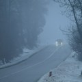 Vozači, oprezno! Bez zimske opreme ne krećite na put, "Putevi Srbije" upozoravaju na odrone, poledicu i maglu: Na ovim…