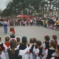 Tradicionalno „Vaskršnje radovanje“ okupilo veliki broj posetilaca u Mionici