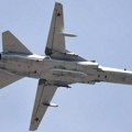 Srušio se ukrajinski bombarder Su-24: Posada nastradala, objavljen snimak