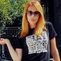 "Porodici sam bila dobra kad je trebalo da se neko izvlači iz zatvora" Pevačicu je majka izbacila iz kuće, a o promeni pola…