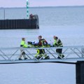 Gori teretni brod sa: 3.000 automobila Užas na Severnom moru: Posada skakala u vodu da se spase, ima mrtvih (foto, video)