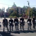 Kordoni policije svuda po Beogradu, blokiran grad! Ne može se ni kolima, a ni pešaka - evo kad počinje "Prajd" (foto)