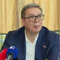 Navijam svim srcem za Srbiju Predsednik Vučić otkrio za koga navija kad Srbija ne igra (foto/video)