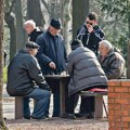 Lepe vesti za najstarije na početku nove godine: Danas kreće isplata uvećanih penzija, redosled izmenjen, evo ko i kada…