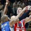 Crvena zvezda se hitno oglasila zbog meča protiv Budućnosti: Nemamo pravo da ćutimo na otvorenu pljačku