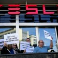 Tesla izbačena sa sajma automobila u Vankuveru, zbog "bezbednosti"