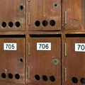 Razglednice s mora, šarene ili plave koverte: Sve ovo je prošlost, sandučići na NBG imaju novu namenu