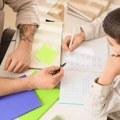 Nastavnik matematike došao da održi privatni čas i šokirao se zahtevom majke: „Pritisak mi je skočio. Deca ništa ne…