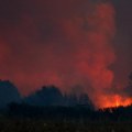 Više od deset požara u Šumadiji – vatrogasci na terenu, građanima upućen apel