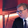 Vučić: Penzije rastu čak 12 odsto od 1. decembra