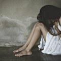 Jeza u Pančevu! Devojčici iz Doma se predstavio kao psihoterapeut pa je vrbovao za prostituciju: Mobilnim telefonom snimao…