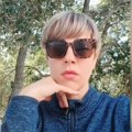 "Bila sam na psihijatriji mesec dana" Pevačica pila 15 lekova dnevno, pa donela odluku da ode: "Ne znam da li ću se vratiti za…