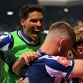 ExYu: Željo slavi veliku pobedu, Sarajevo palo na Grbavici