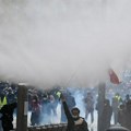 U Francuskoj uhapšeno više od 160 demonstranata širom zemlje