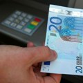 Prosječna plaća u Hrvatskoj 1.140 eura: Piloti najbolje plaćeni, krojači najlošije