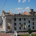 Kijev: Granatiran trg u Černigovu, sedmoro poginulih, 117 povređenih; Moskva: Oborena ukrajinska raketa nad Krimom…