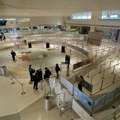 Nova drama u Bazelu: Policija evakuisala aerodrom drugi put za 24 sata! Putnici hitno izvedeni iz zgrade (foto)