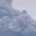 Osam erupcija tokom vikenda! Indonezija podigla najviši nivo uzbune za vulkan Levotobi Laki-laki