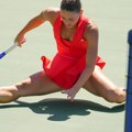 Jedna od najlepših teniserka sveta postala hit zbog Novaka: Sada izgubila, pa odbila da pruži ruku rivalki!