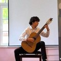 Značajne nagrade za mlade gitariste i pijaniste vranjske muzičke škole