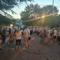 Станари улице Есперанто траже враћање двосмерног саобраћаја и одустајање од наплате паркирања
