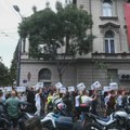 Arhiv javnih skupova: U koloni na putu od Rektorata ka RIK-u sinoć bilo 8.700 građana