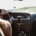 Oprez ako vozite kroz Austriju: zbog kore od banane možete dobiti kaznu, a evo šta još može skupo da vas košta