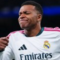Real Madrid ubedljiv protiv Sevilje u Primeri