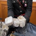 Italijanska policija zaplenila 137 kilograma kokaina, uhapšen vozač kamiona u kome je nađena droga