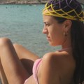 (Foto) skinula se ćerka Jovana Memedovića: Maša u roze bikiniju pozira na steni, a mreže se usijale od komentara: "Au, kakva…